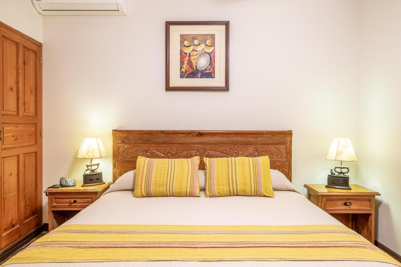 Hotel Antigua Miraflores ลิมา ภายนอก รูปภาพ