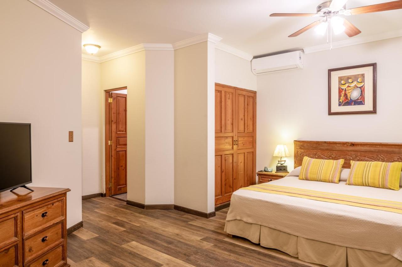 Hotel Antigua Miraflores ลิมา ภายนอก รูปภาพ